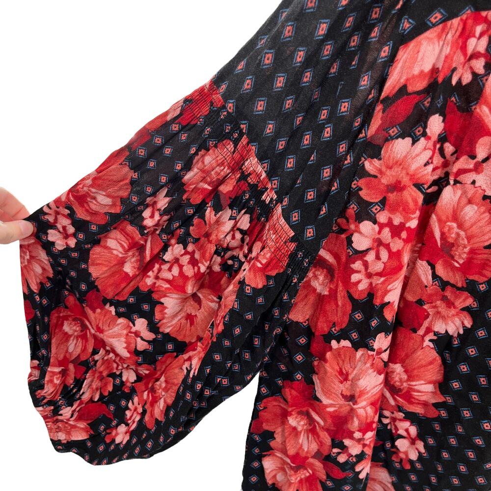 Free People Red Black Long Balloon Sleeve Floral Print V-Neck Boho Top Size XS - Picture 4 of 9